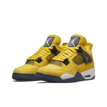 JORDAN 4 RETRO LIGHTNING 2021