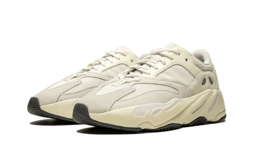 Adidas Yeezy 700 Analog